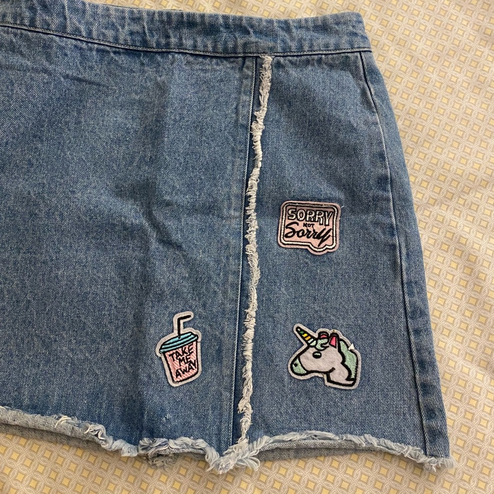 Skirt - Picture 3 of 3